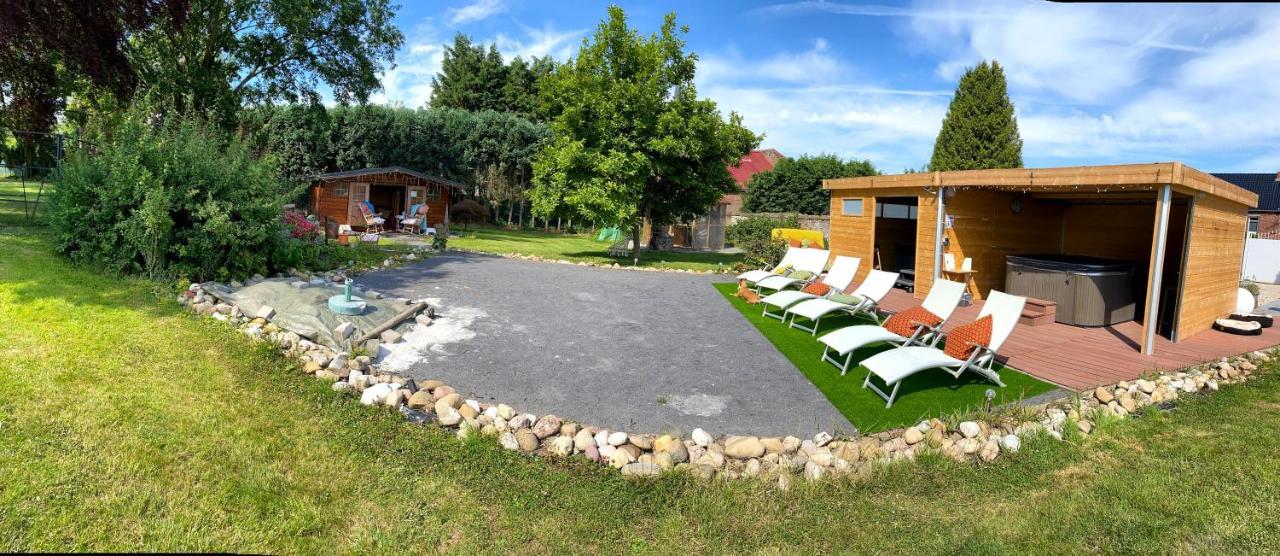 Le Chateau De Frankie Spas-Saunas Grand-Reng Екстериор снимка